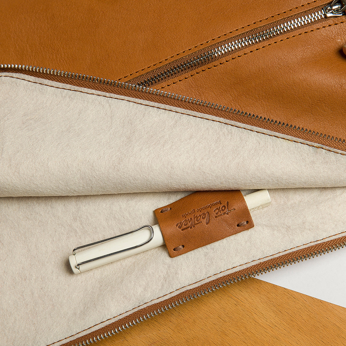 BRIEFCASE / MACBOOK SLEEVE